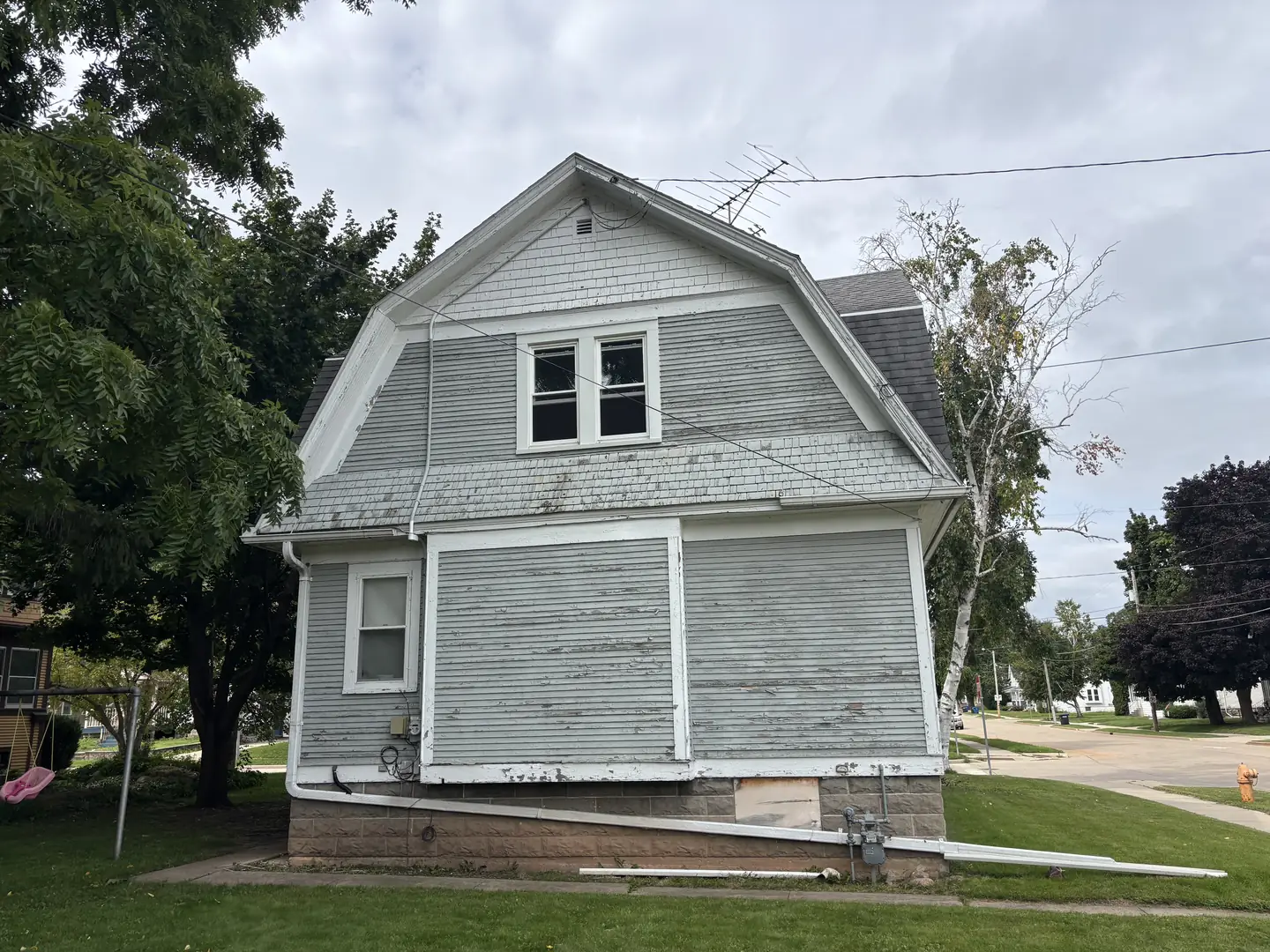 Gambrel two-story, side elevation, before